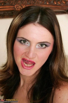 Безумный секс на белом диване 1 фото