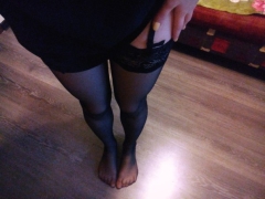 Сексуальные ножки девушек и их голодные пилотки 13 фото